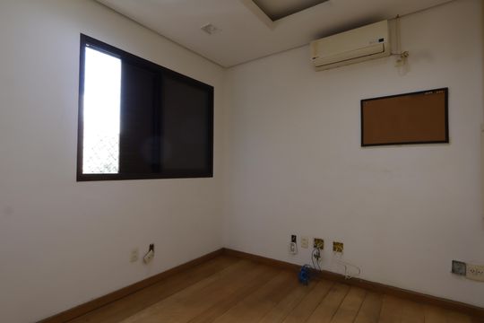 Sala de TV de apartamento à venda com 2 quartos, 101m² em Vila Suzana, São Paulo