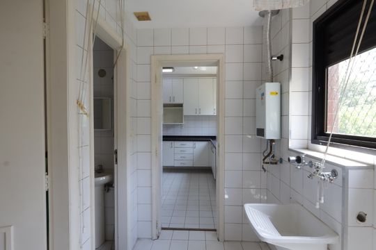 Área de Serviço de apartamento à venda com 2 quartos, 101m² em Vila Suzana, São Paulo