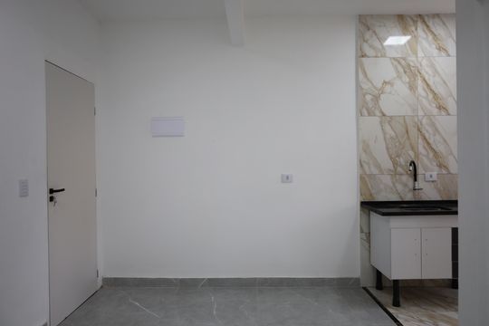 Kitnet/Studio para alugar com 1 quarto, 30m² em Campo Grande, São Paulo