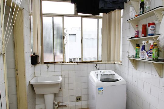 Área de Serviço de apartamento para alugar com 3 quartos, 90m² em Lourdes, Belo Horizonte