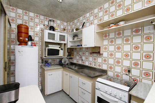 Cozinha de apartamento para alugar com 3 quartos, 90m² em Lourdes, Belo Horizonte