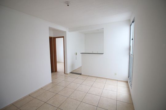 Apartamento para alugar com 2 quartos, 48m² em Califórnia, Contagem