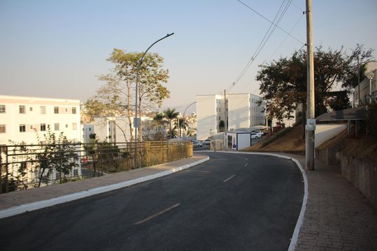Área comum de apartamento para alugar com 2 quartos, 48m² em Califórnia, Contagem