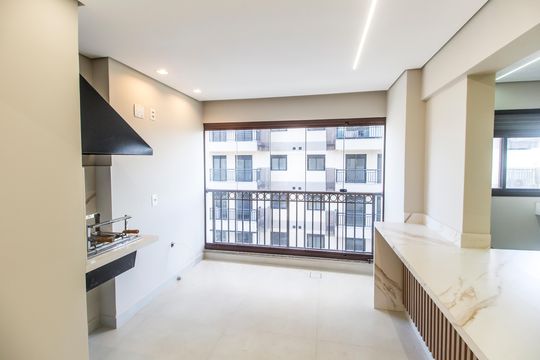 Varanda gourmet de apartamento à venda com 3 quartos, 97m² em Empresarial 18 do Forte, Barueri