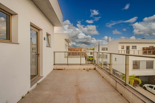Suíte 3 - Varanda de casa de condomínio à venda com 3 quartos, 210m² em Jardim Itu, Porto Alegre