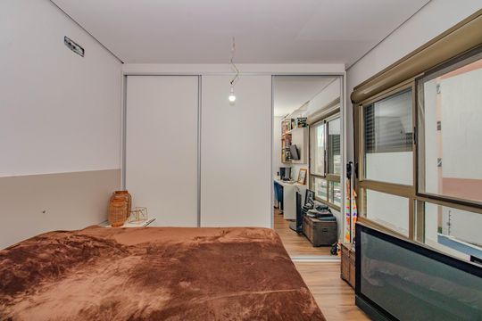 Suíte 2 de casa de condomínio à venda com 3 quartos, 210m² em Jardim Itu, Porto Alegre