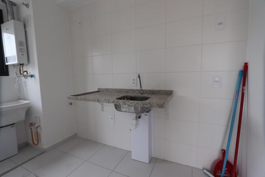 Cozinha de apartamento para alugar com 2 quartos, 36m² em Parque da Vila Prudente, São Paulo