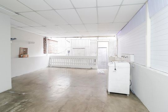 Área de Serviço de casa para alugar com 2 quartos, 85m² em Jardim Sao Pedro, São Paulo