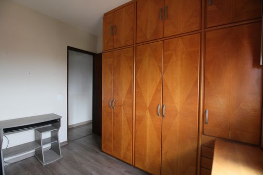 Quarto 1 de apartamento à venda com 2 quartos, 62m² em Jardim Colombo, São Paulo
