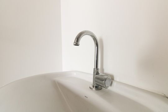 Banheiro  de apartamento para alugar com 1 quarto, 38m² em Guaiauna, São Paulo
