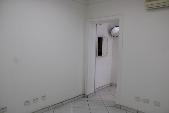 Sala 3 de casa à venda com 5 quartos, 120m² em Vila Mariana, São Paulo
