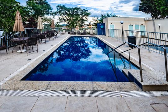 Apartamento à venda com 2 quartos, 58m² em Planalto, Belo Horizonte