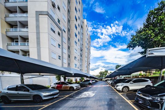 Apartamento à venda com 2 quartos, 58m² em Planalto, Belo Horizonte