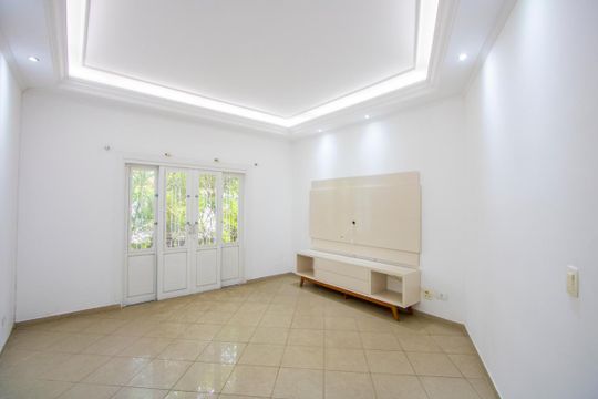 Casa à venda com 3 quartos, 659m² em Jardim, Santo André