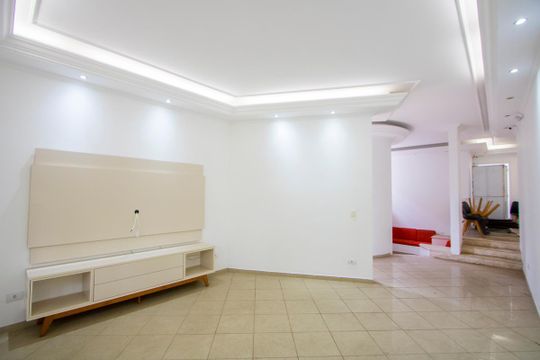 Sala de casa à venda com 3 quartos, 659m² em Jardim, Santo André