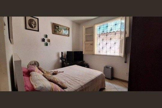 Casa à venda com 3 quartos, 360m² em Horto Florestal, Belo Horizonte