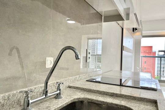 Cozinha de kitnet/studio para alugar com 1 quarto, 26m² em Vila Clementino, São Paulo