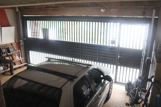 Garagem de casa à venda com 3 quartos, 200m² em Oswaldo Cruz, São Caetano do Sul