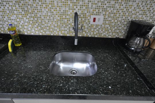 Cozinha de kitnet/studio à venda com 1 quarto, 30m² em Vila Gustavo, São Paulo