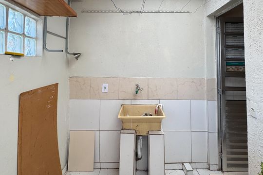 Área de Serviço de casa à venda com 4 quartos, 70m² em Bairro dos Casa, São Bernardo do Campo