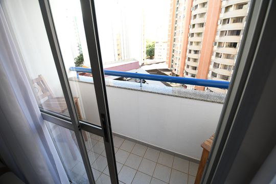  Sala - Sacada de apartamento à venda com 1 quarto, 47m² em Botafogo, Campinas