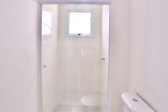 Banheiro de kitnet/studio à venda com 1 quarto, 26m² em Belenzinho, São Paulo