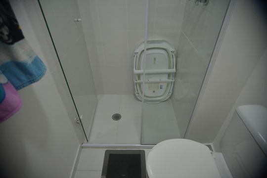 Banheiro Social de apartamento à venda com 2 quartos, 68m² em Vila Apiai, Santo André