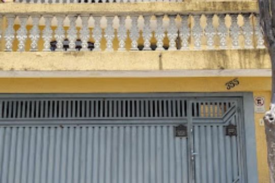 Fachada de casa à venda com 4 quartos, 147m² em Jardim Alzira Franco, Santo André
