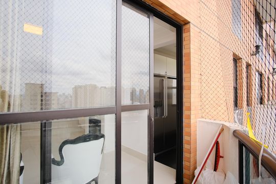 Varanda de apartamento à venda com 3 quartos, 100m² em Tatuapé, São Paulo