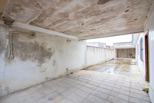 Garagem de casa à venda com 2 quartos, 125m² em Vila Alto de Santo Andre, Santo André