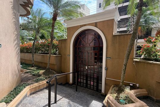 Fachada de apartamento para alugar com 4 quartos, 179m² em Balneario Guarujá, Guarujá