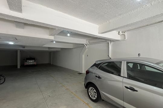 Garagem de apartamento à venda com 2 quartos, 52m² em Vila Sao Pedro, Santo André