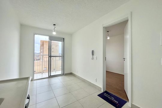 Apartamento para alugar com 1 quarto, 43m² em Jardim Itacolomi, São Paulo