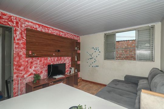 Sala de apartamento à venda com 2 quartos, 47m² em Rubem Berta, Porto Alegre