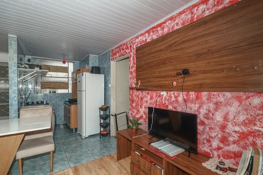 Sala de apartamento à venda com 2 quartos, 47m² em Rubem Berta, Porto Alegre