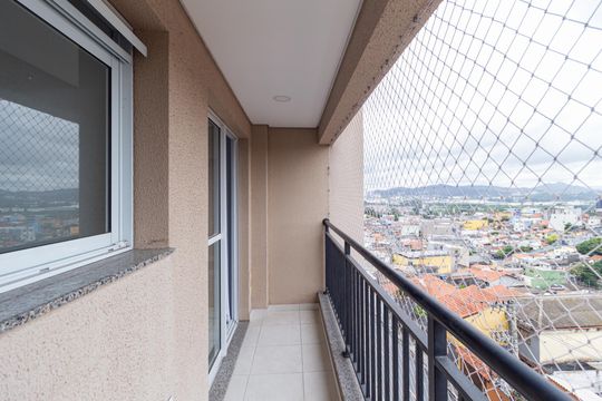 Sacada de apartamento para alugar com 2 quartos, 60m² em Jardim das Belezas, Carapicuíba