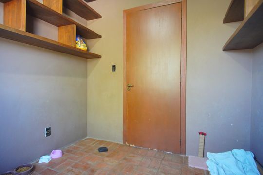 Quarto 3 de casa à venda com 5 quartos, 300m² em Santos Dumont, São Leopoldo