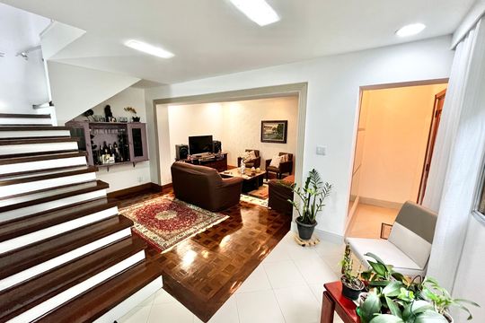 Casa à venda com 7 quartos, 365m² em Casa Verde Alta, São Paulo