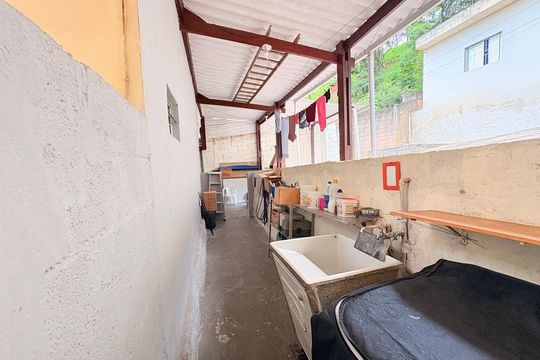 Área de Serviço/Cozinha - Casa 1 de casa à venda com 5 quartos, 160m² em Jardim Santa Gertrudes, Jundiaí
