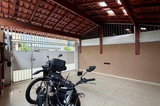 Casa à venda com 2 quartos, 170m² em Jardim Ester Yolanda, São Paulo