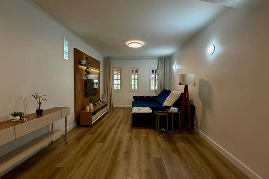 Casa à venda com 2 quartos, 170m² em Jardim Ester Yolanda, São Paulo