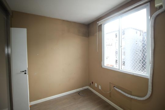 Quarto 2 de apartamento à venda com 2 quartos, 44m² em Morro Santana, Porto Alegre