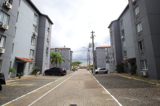 Garagem de apartamento à venda com 2 quartos, 44m² em Morro Santana, Porto Alegre