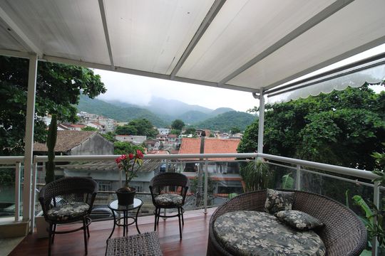 Sala - Vista de casa de condomínio à venda com 3 quartos, 200m² em Anil, Rio de Janeiro