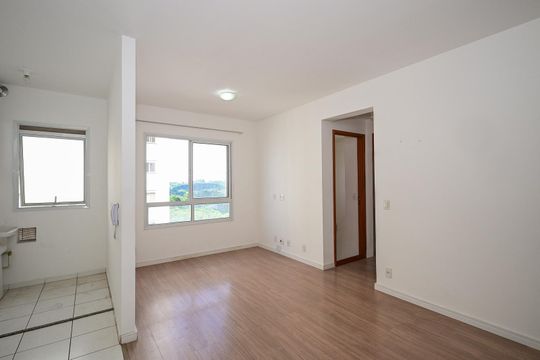 Sala de apartamento à venda com 2 quartos, 47m² em Jardim Boa Vista (zona Oeste), Osasco