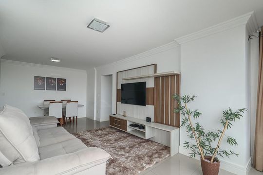 Sala de apartamento para alugar com 2 quartos, 90m² em Cristo Redentor, Porto Alegre