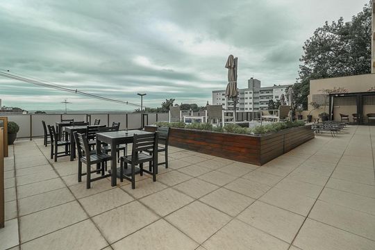 Área comum - Piscina de apartamento para alugar com 2 quartos, 90m² em Cristo Redentor, Porto Alegre