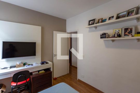 Quarto de apartamento à venda com 2 quartos, 80m² em Sagrada Família, Belo Horizonte