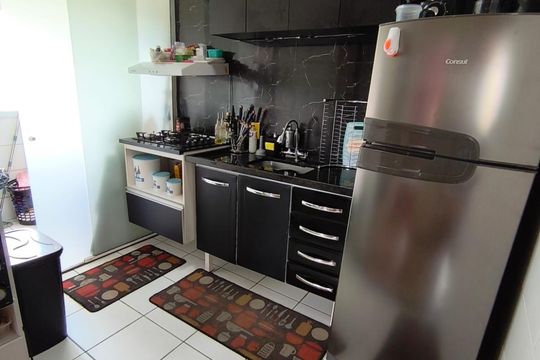 Cozinha de apartamento para alugar com 2 quartos, 50m² em Jardim do Lago Continuacao, Campinas