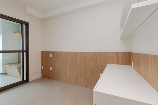 Studio de kitnet/studio à venda com 1 quarto, 32m² em Jardim das Acacias, São Paulo